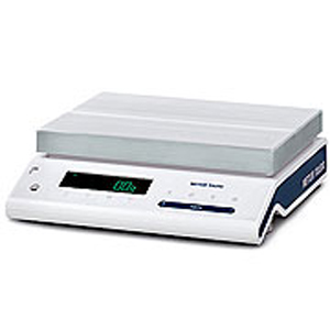 ME4002E電子分析天平，4200g，0.01g